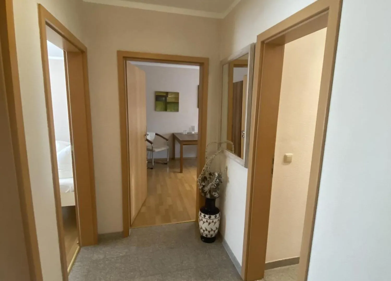 Apartments Und Zimmer Gaestehaus Matthias Dresden 0*,  Germany