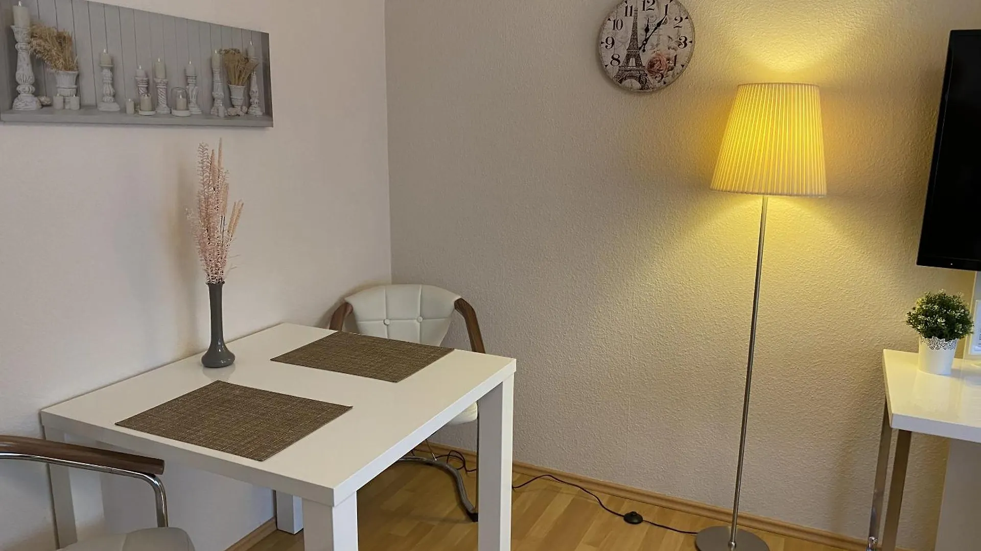 Apartments Und Zimmer Gaestehaus Matthias Dresden